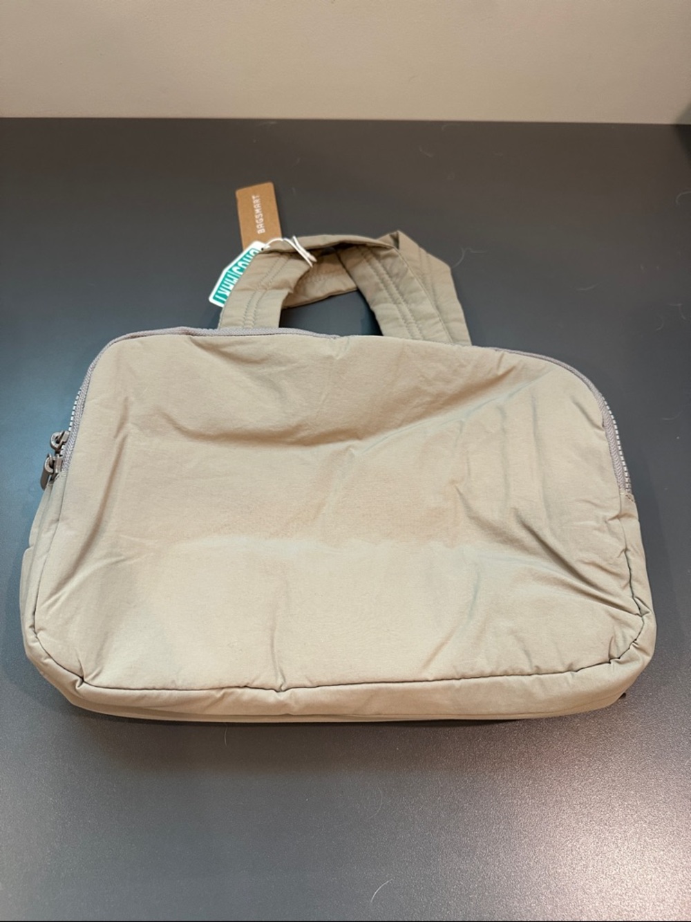 NWT BAGSMART Travel Large, Puffy Toiletry Bag (Grayish Brown) - Picture 7 of 10
